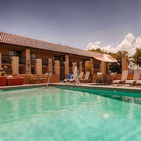 Best Western Plus A Wayfarer'S Inn & Suites Кингман Екстериор снимка