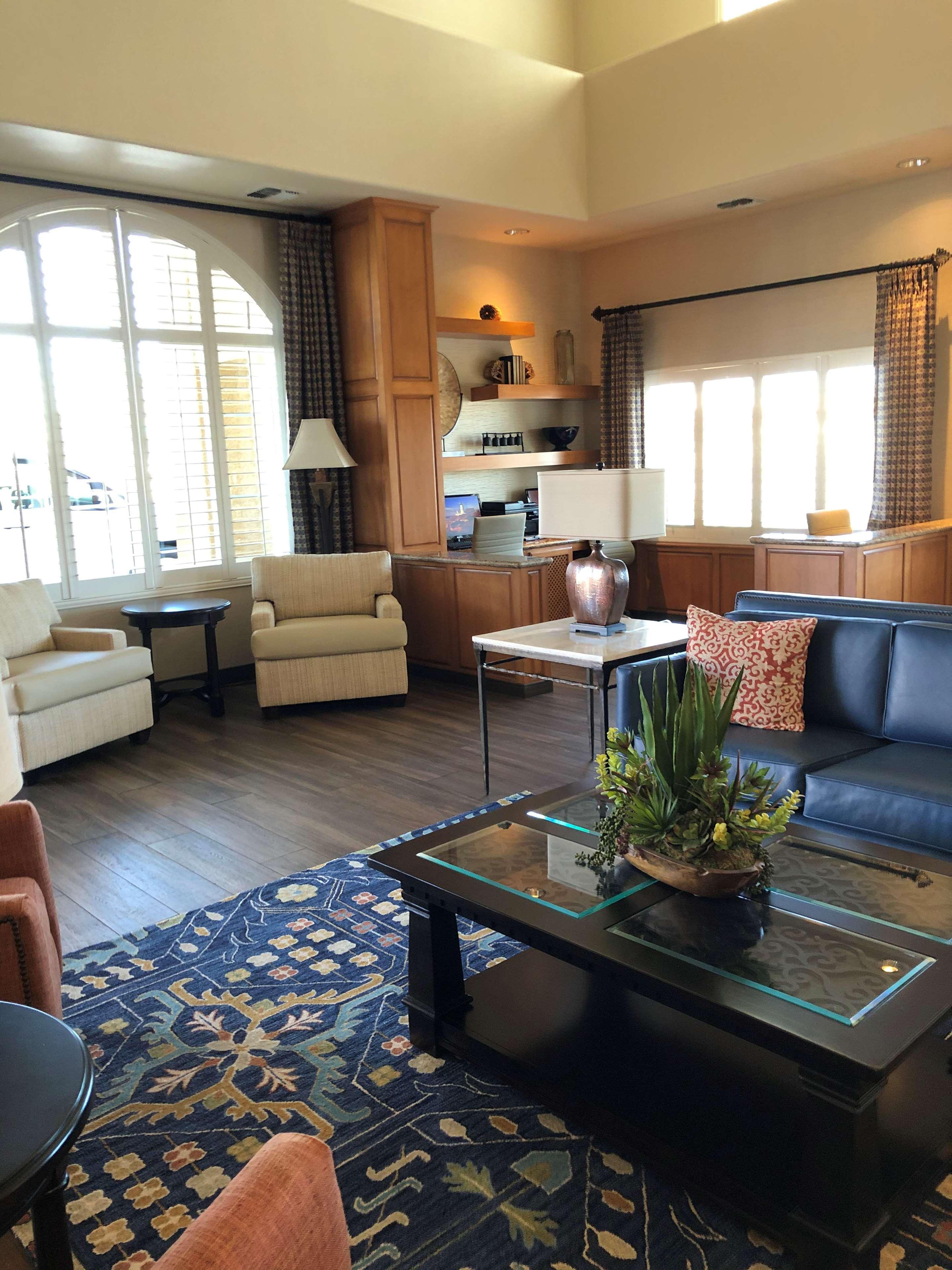 Best Western Plus A Wayfarer'S Inn & Suites Кингман Екстериор снимка