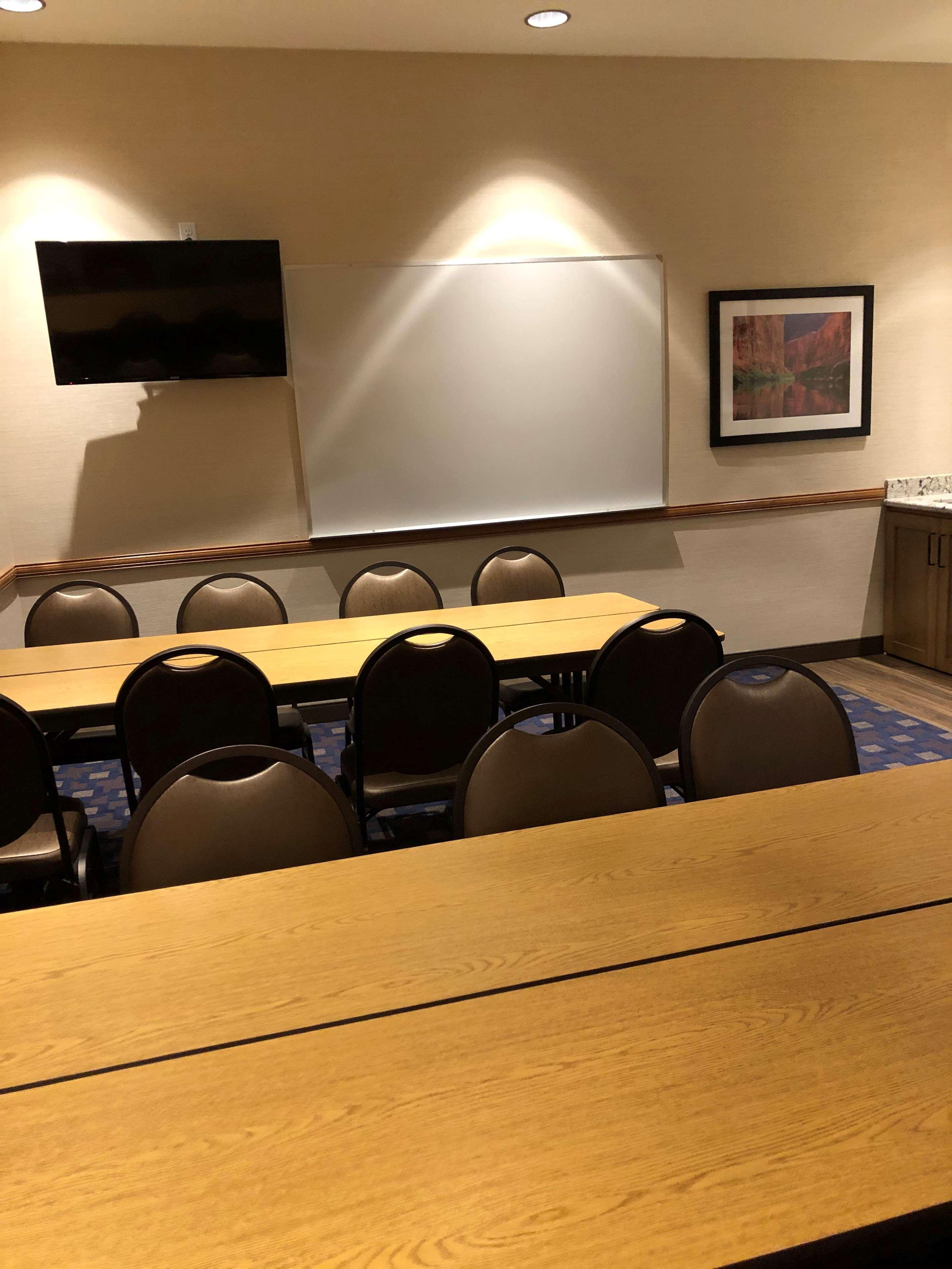 Best Western Plus A Wayfarer'S Inn & Suites Кингман Екстериор снимка