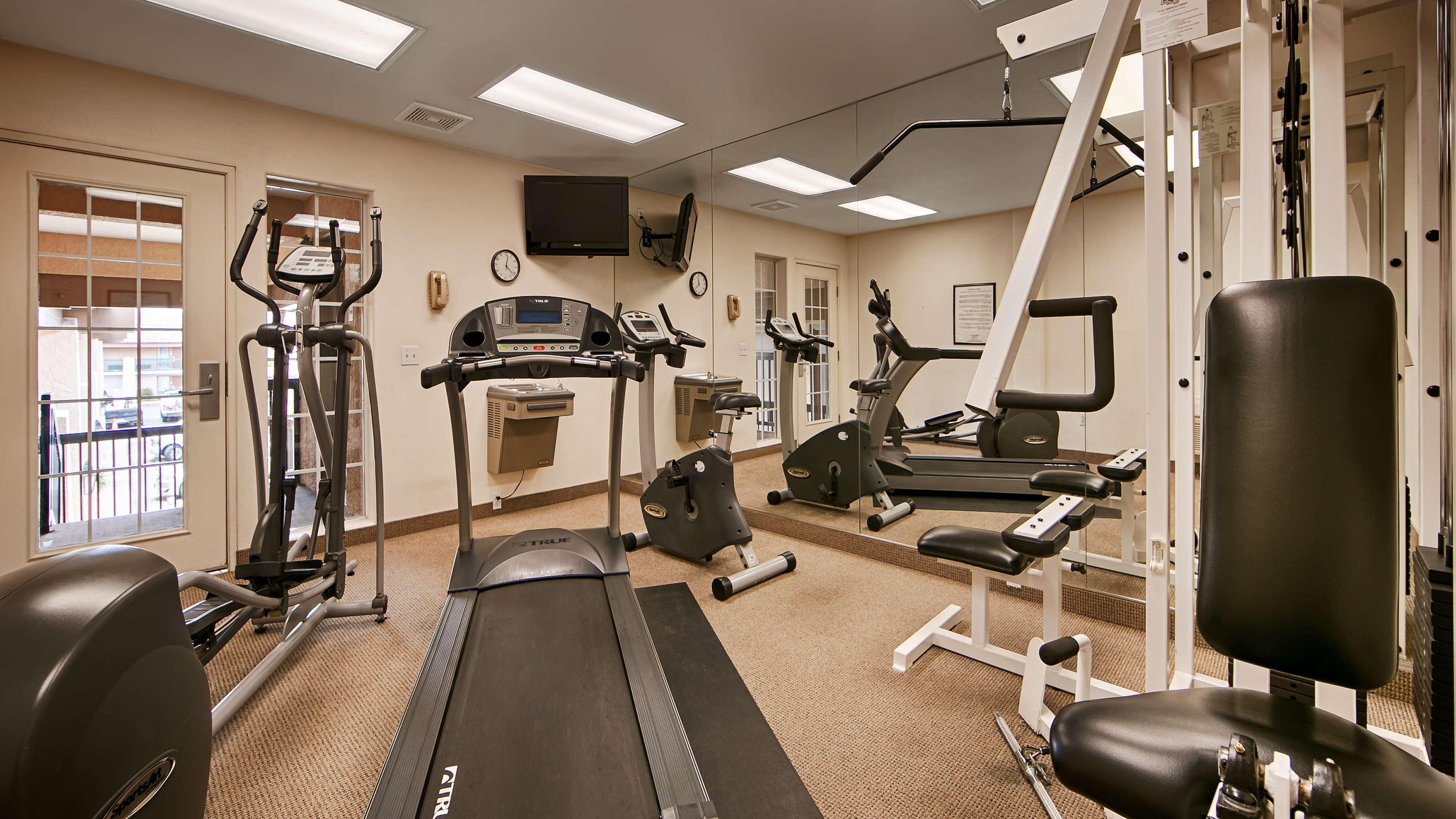 Best Western Plus A Wayfarer'S Inn & Suites Кингман Екстериор снимка